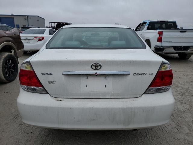 4T1BE32K55U569545 - 2005 TOYOTA CAMRY LE WHITE photo 6