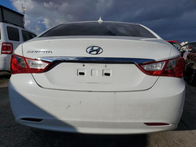 5NPEB4AC7DH678687 - 2013 HYUNDAI SONATA GLS WHITE photo 6