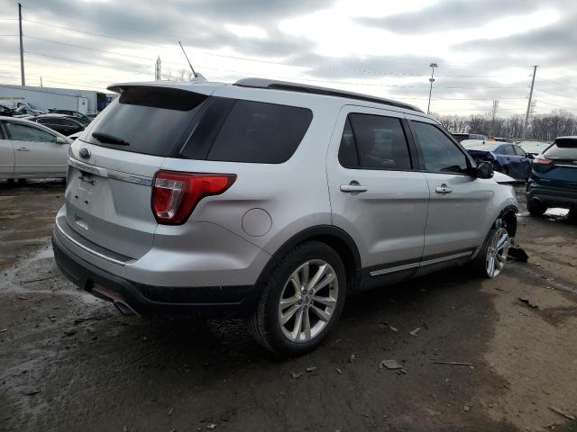 1FM5K7D81JGC32507 - 2018 FORD EXPLORER XLT SILVER photo 3