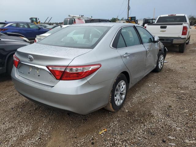 4T1BF1FK8GU578013 - 2016 TOYOTA CAMRY LE SILVER photo 3
