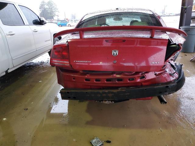 2B3LA43GX6H407307 - 2006 DODGE CHARGER SE RED photo 6