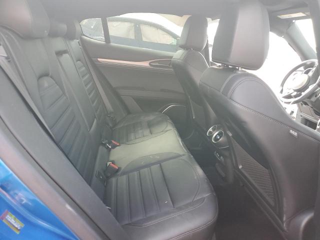 ZASPAKBN8N7D38770 - 2022 ALFA ROMEO STELVIO TI BLUE photo 10