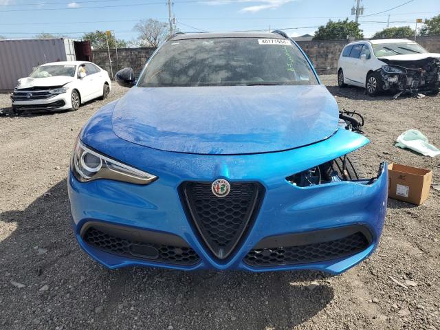 ZASPAKBN8N7D38770 - 2022 ALFA ROMEO STELVIO TI BLUE photo 5
