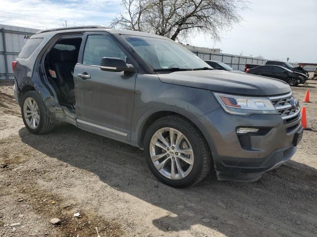 1FM5K7D89JGB07612 - 2018 FORD EXPLORER XLT GRAY photo 4