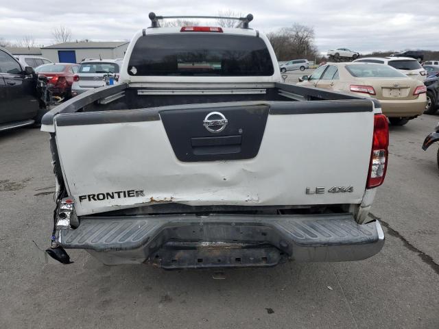 1N6AD0FV9AC419103 - 2010 NISSAN FRONTIER CREW CAB SE WHITE photo 6