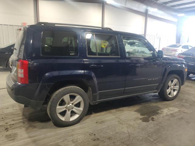 1C4NJPFB8ED790636 - 2014 JEEP PATRIOT LATITUDE BLUE photo 3