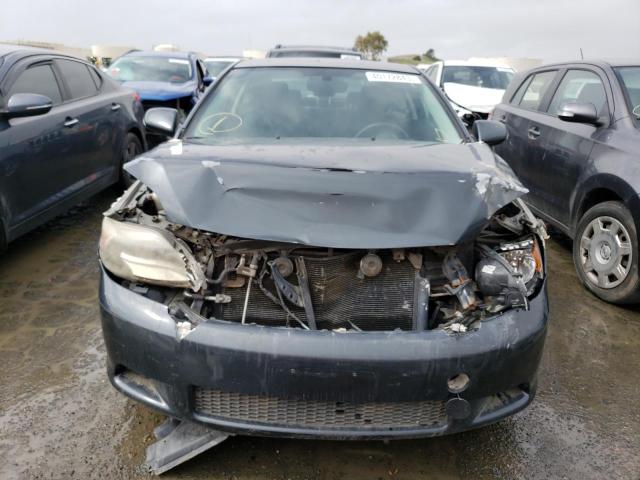 JTKDE177X60077942 - 2006 TOYOTA SCION TC ნაცრისფერი ფოტო 5