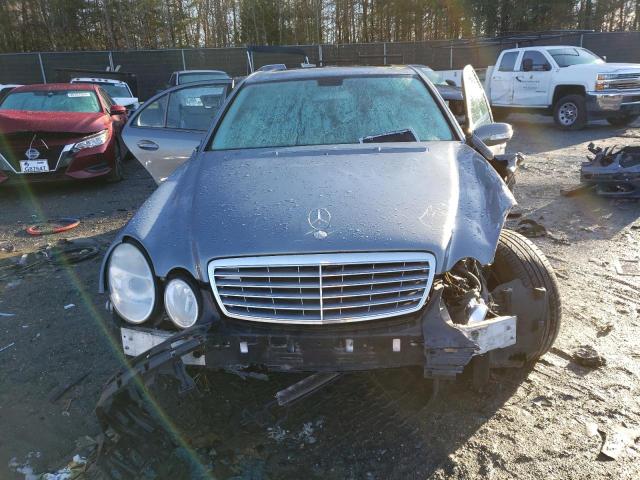 WDBUF56J16A797518 - 2006 MERCEDES-BENZ E 350 BLUE photo 11