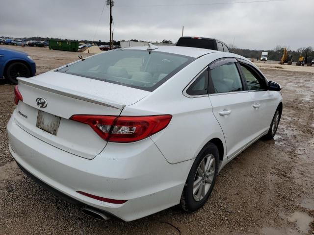 5NPE24AF9HH456832 - 2017 HYUNDAI SONATA SE WHITE photo 3