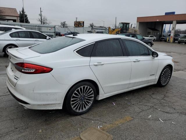 3FA6P0RU1JR219780 - 2018 FORD FUSION TITANIUM/PLATINUM HEV WHITE photo 3