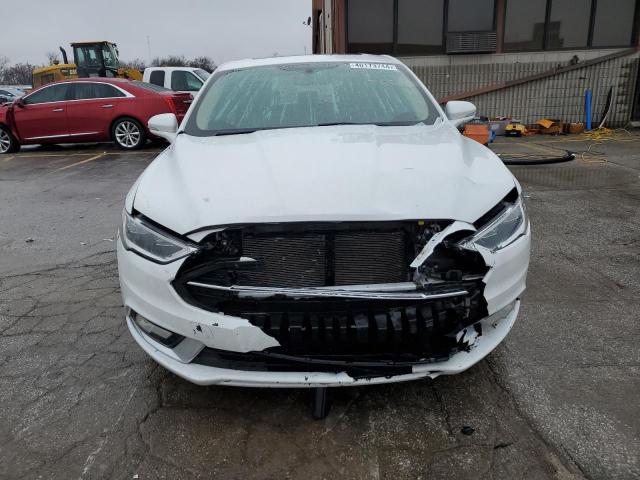 3FA6P0RU1JR219780 - 2018 FORD FUSION TITANIUM/PLATINUM HEV WHITE photo 5