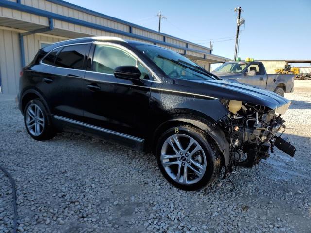 5LMCJ3D97JUL00593 - 2018 LINCOLN MKC RESERVE BLACK photo 4