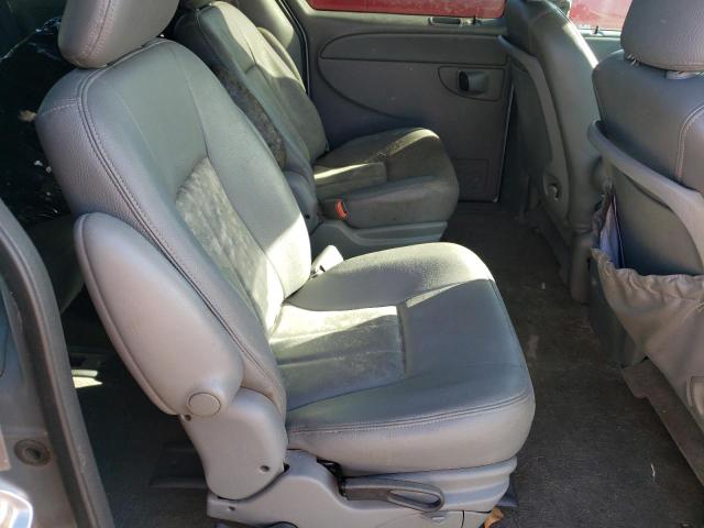 2C8GP54L84R586372 - 2004 CHRYSLER TOWN & COU TOURING 蓝色 照片 11