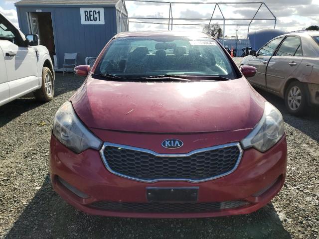 KNAFX4A62G5462750 - 2016 KIA FORTE LX RED photo 5