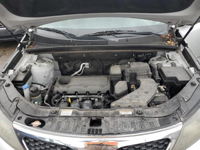 5XYKT3A14CG232074 - 2012 KIA SORENTO BASE SILVER photo 12