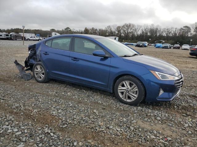 5NPD84LF8KH496964 - 2019 HYUNDAI ELANTRA SEL BLUE photo 4