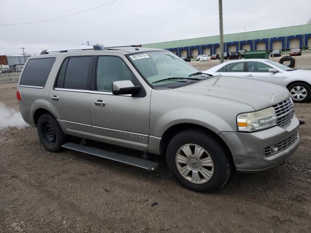 5LMFU28528LJ05538 - 2008 LINCOLN NAVIGATOR SILVER photo 4