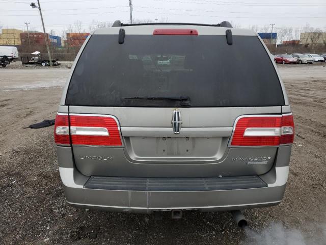 5LMFU28528LJ05538 - 2008 LINCOLN NAVIGATOR SILVER photo 6