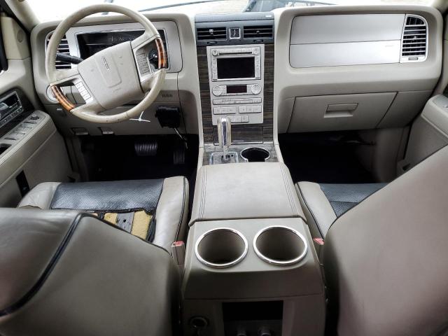 5LMFU28528LJ05538 - 2008 LINCOLN NAVIGATOR ვერცხლისფერი ფოტო 8