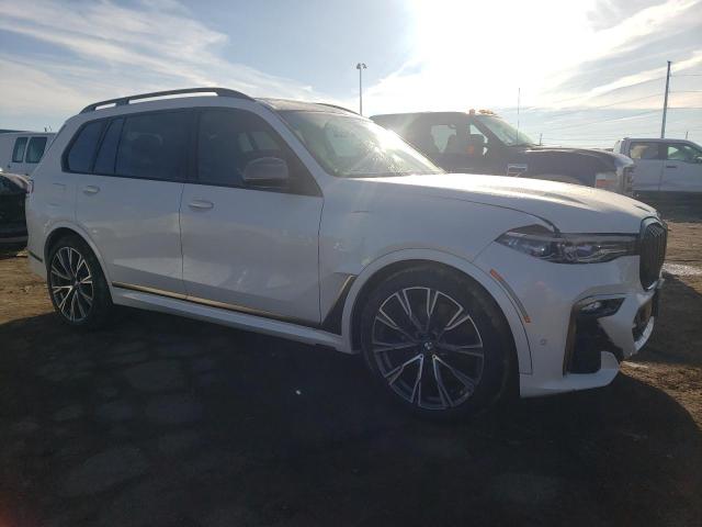 5UXCX6C05M9F23900 - 2021 BMW X7 M50I WHITE photo 4