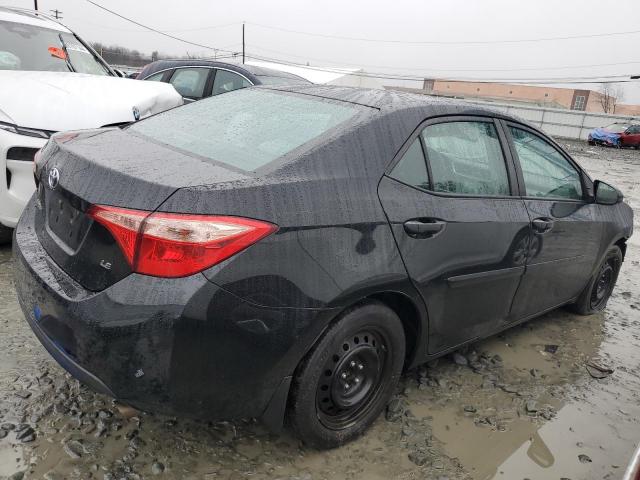 2T1BURHE3JC112543 - 2018 TOYOTA COROLLA L BLACK photo 3