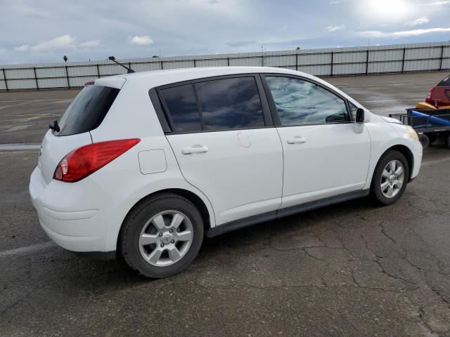 3N1BC13E47L364757 - 2007 NISSAN VERSA S WHITE photo 3