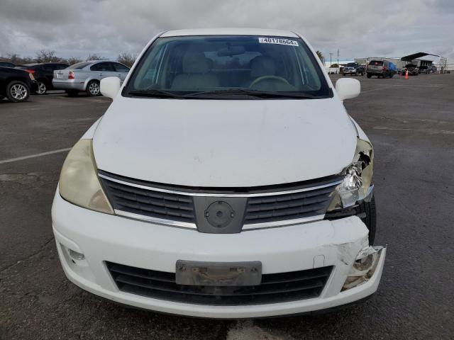 3N1BC13E47L364757 - 2007 NISSAN VERSA S WHITE photo 5