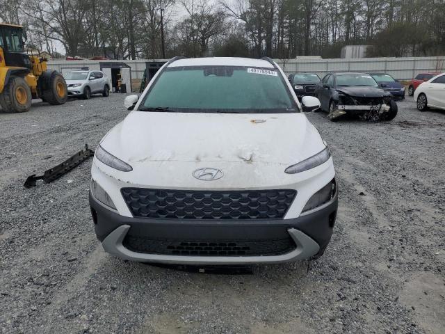 KM8K6CAB5PU055650 - 2023 HYUNDAI KONA SEL WHITE photo 5