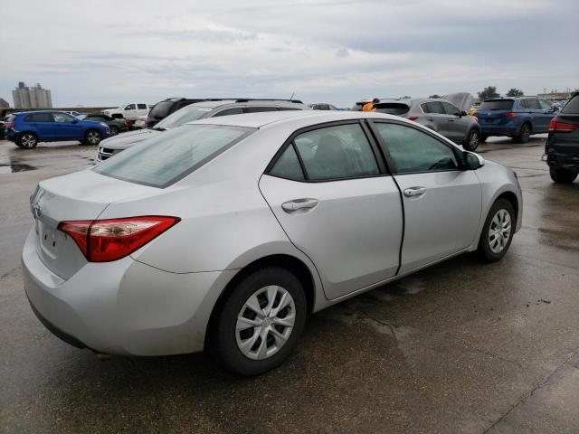 5YFBURHE8HP604981 - 2017 TOYOTA COROLLA L SILVER photo 3