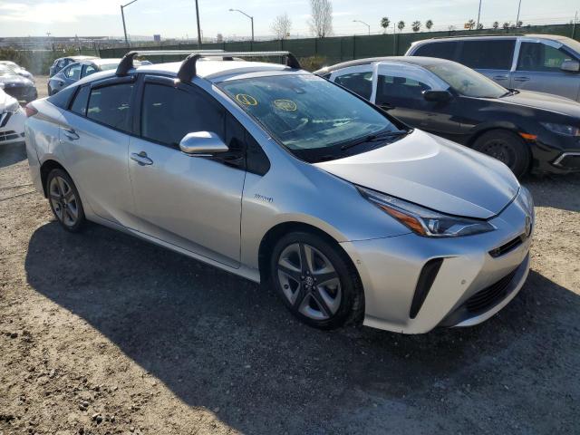 JTDKARFU1K3085517 - 2019 TOYOTA PRIUS SILVER photo 4