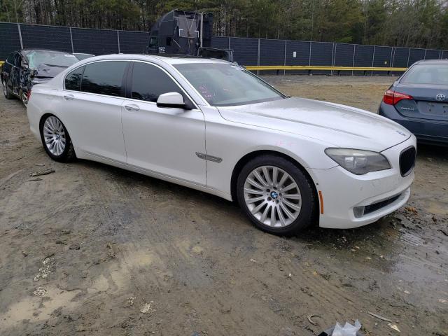 WBAKB83589CY62013 - 2009 BMW 750 LI WHITE photo 4