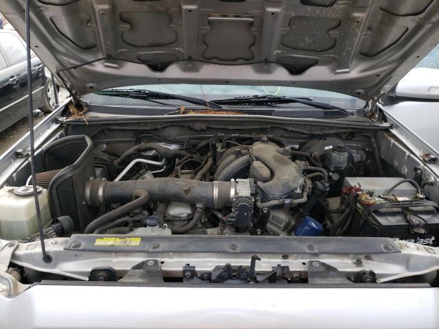 5TFJU4GN9CX023841 - 2012 TOYOTA TACOMA DOUBLE CAB PRERUNNER SILVER photo 11