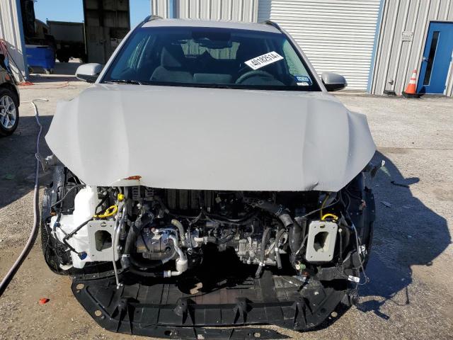 KM8K62ABXPU028793 - 2023 HYUNDAI KONA SEL SILVER photo 5