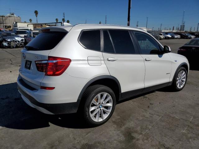 5UXWZ7C36H0V94196 - 2017 BMW X3 SDRIVE28I WHITE photo 3