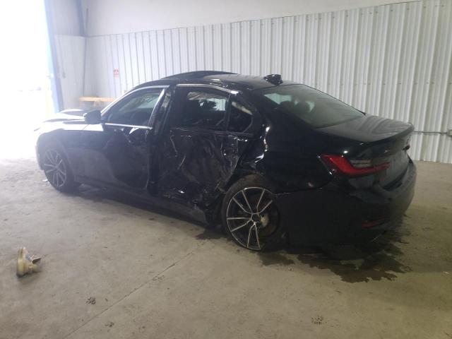 3MW5R7J0XM8C01156 - 2021 BMW 330XI أسود صورة 2