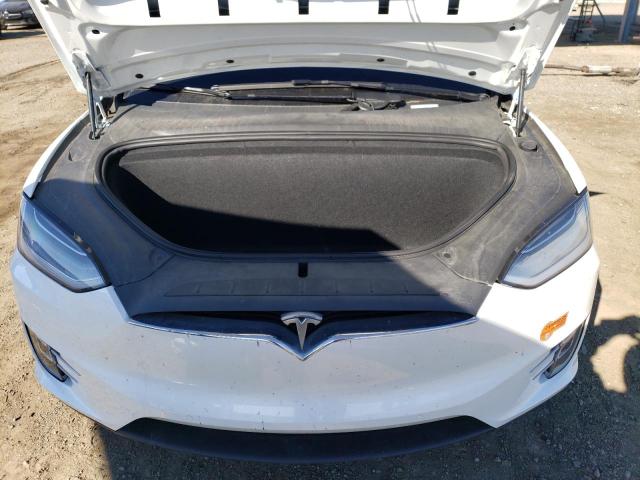 5YJXCDE21LF272392 - 2020 TESLA MODEL X WHITE photo 11