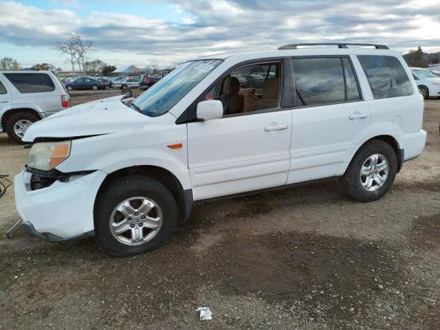 5FNYF28218B026316 - 2008 HONDA PILOT VP WHITE photo 1