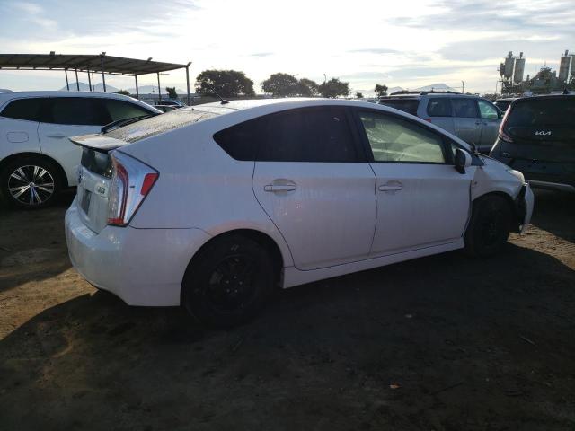 JTDKN3DU2F0397633 - 2015 TOYOTA PRIUS WHITE photo 3