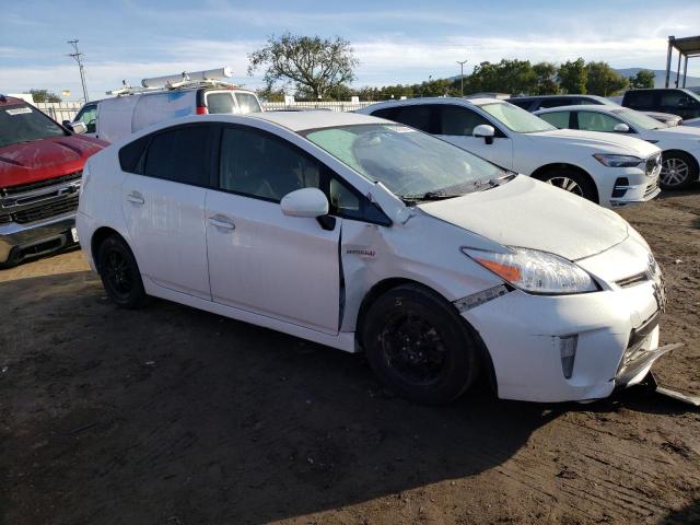 JTDKN3DU2F0397633 - 2015 TOYOTA PRIUS WHITE photo 4