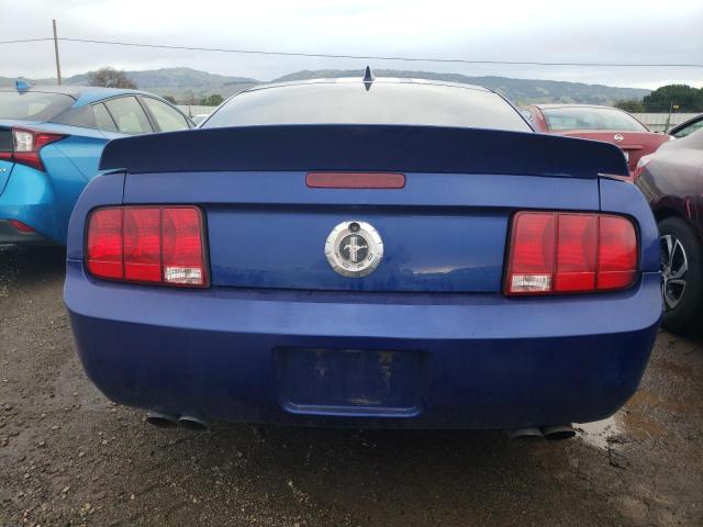 1ZVFT80NX55144691 - 2005 FORD MUSTANG BLUE photo 6