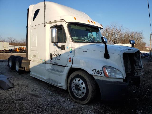 1FUJGLDRXDSBC7897 - 2013 FREIGHTLINER CASCADIA 1 WHITE photo 1