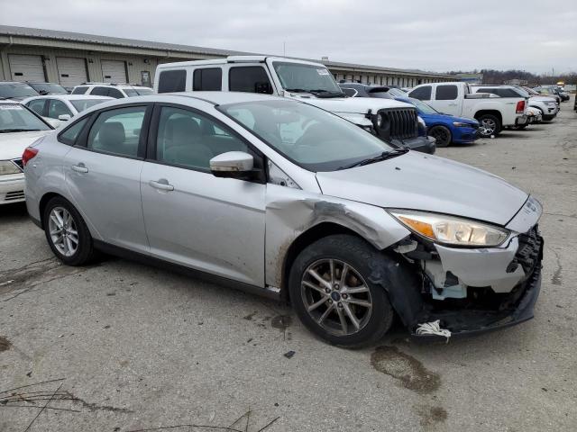 1FADP3F28GL343600 - 2016 FORD FOCUS SE SILVER photo 4