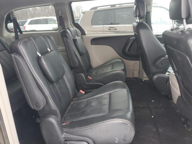 2C4RC1BG7GR157636 - 2016 CHRYSLER TOWN & COU TOURING SILVER photo 11