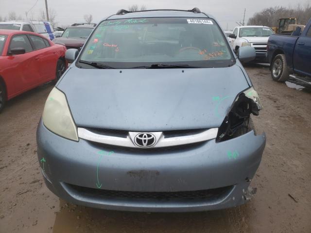 5TDBA22C76S059772 - 2006 TOYOTA SIENNA XLE BLUE photo 5