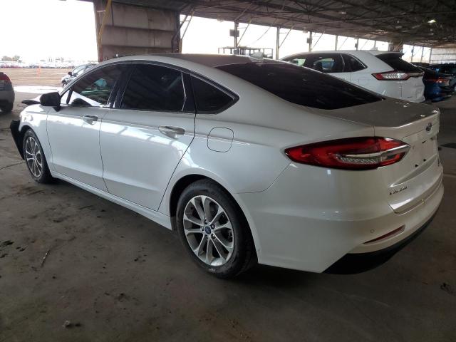 3FA6P0HD4KR268930 - 2019 FORD FUSION SE WHITE photo 2