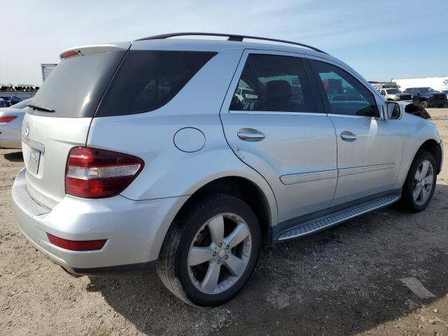 4JGBB5GB5AA565617 - 2010 MERCEDES-BENZ ML 350 SILVER photo 3