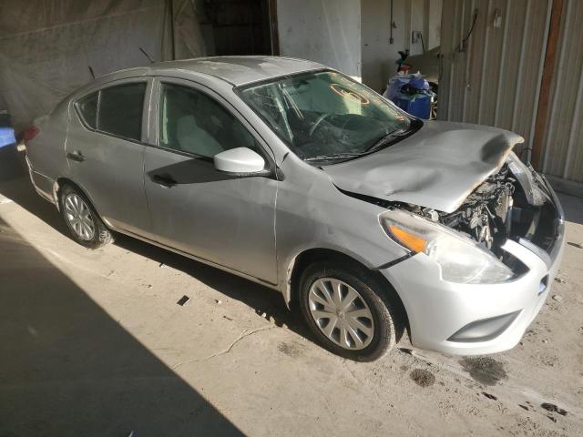 3N1CN7AP9HL851363 - 2017 NISSAN VERSA S SILVER photo 4