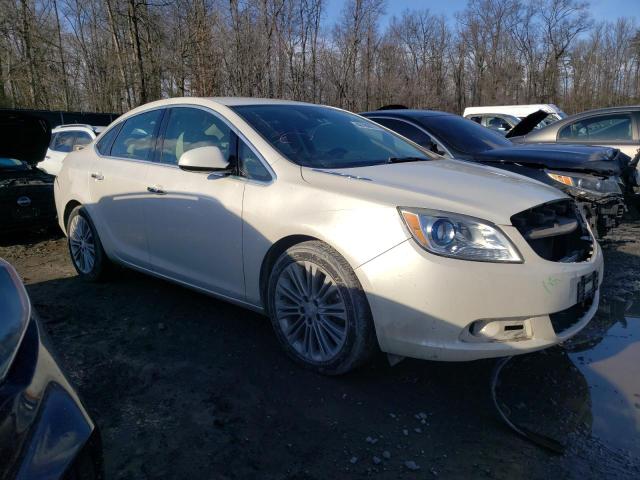 1G4PS5SK6D4169129 - 2013 BUICK VERANO WHITE photo 4