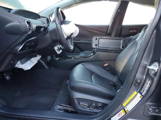 JTDKARFP1J3072842 - 2018 TOYOTA PRIUS PRIM 石墨色 照片 7