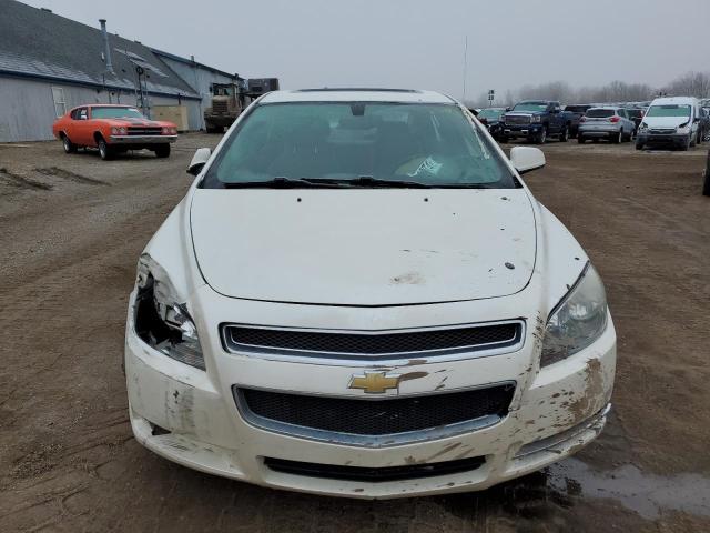 1G1ZD5EB5AF270514 - 2010 CHEVROLET MALIBU 2LT WHITE photo 5